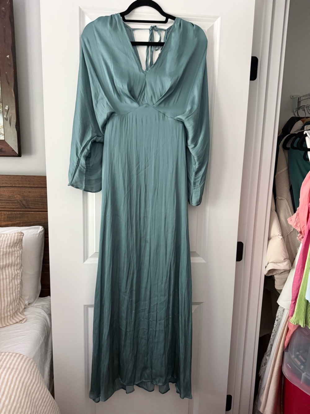 LABEYE strut & bolt Elegant Teal Maxi Dress with V-Neck and Tie Back.